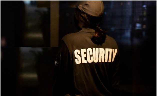 Top 8 Reasons to Hire Security Guards for Businesses