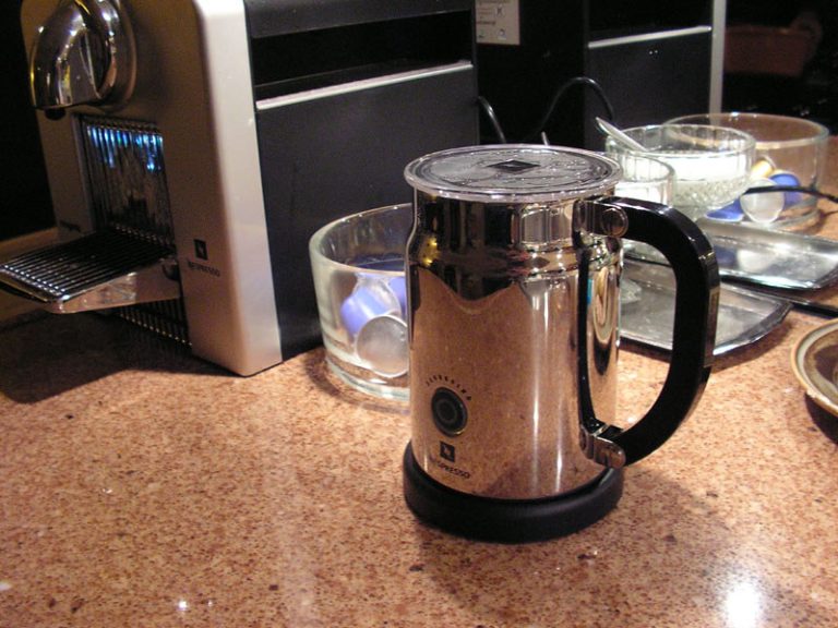 DIY Coffee Shop: Can You Froth Creamer with a Milk Frother?