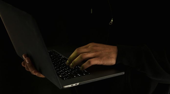 Overcoming Challenges in Hiring Remote Developers Overcoming Challenges